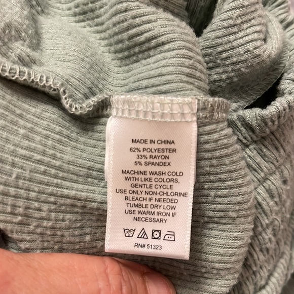 Super Fun and Company 1 State Lounge Set - Picture 12 of 12